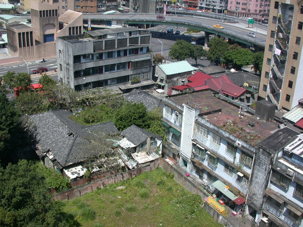 開發前