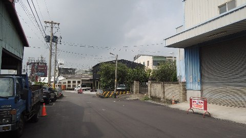 照片三