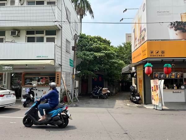 照片二