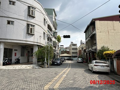 照片三